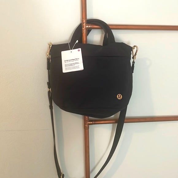 SOLD OUT Lululemon Bag - Picture 1 of 2